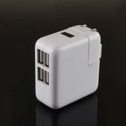 Mini 4-USB Power Adapter USA Plug White - Click Image to Close